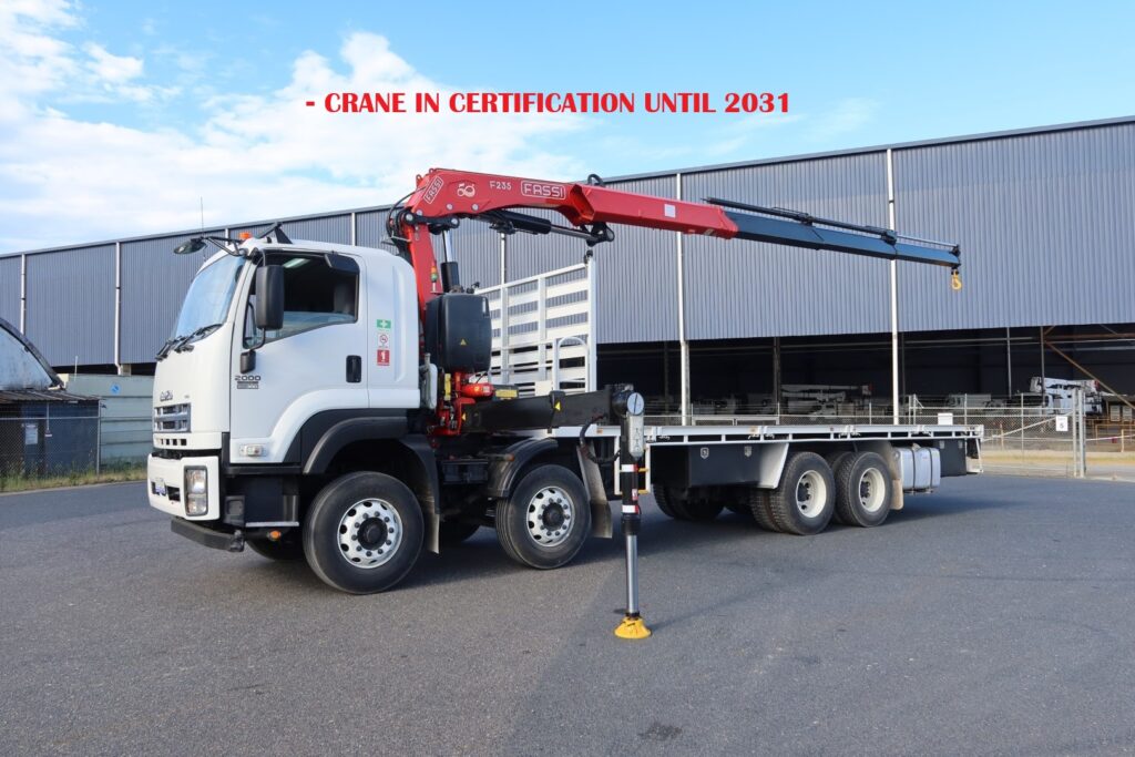 2015 Isuzu FYH 2000 Auto 8x4 - CRANE TRUCK