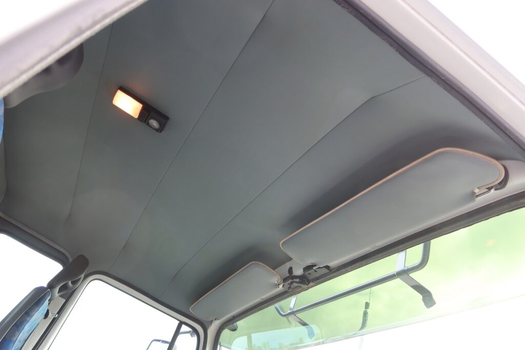 2017 Iveco Acco 2350 6x4 - TRAY TRUCK image 15