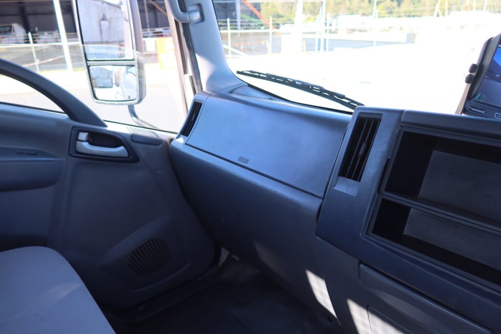 2015 Isuzu NQR 450 MWB AMT Auto - WEST-TRANS DS40s SKIP-BIN LIFTER image 25