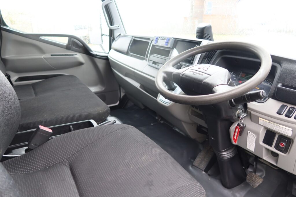 2019 Fuso Canter FE 515 AMT Auto - REFRIGERATED TRUCK image 16