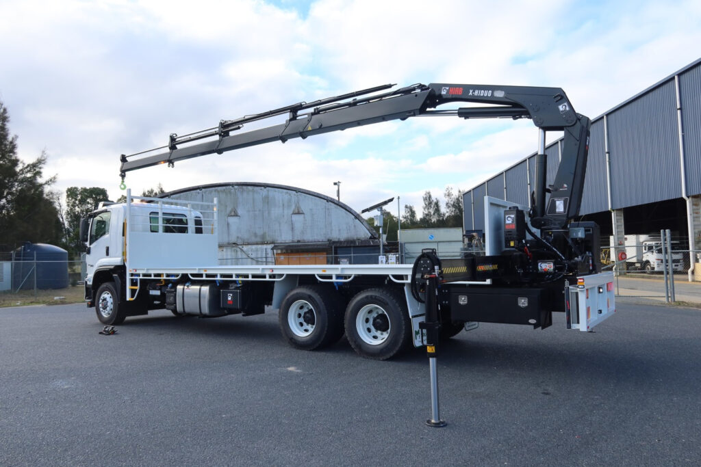 2026 Isuzu Fvy 260-300 Auto LWB (6×4) – Crane Truck