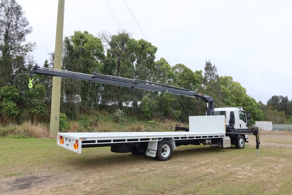 2026 Isuzu FSR 140/120 ­260 AT R66 AUTO - CRANE TRUCK image 12