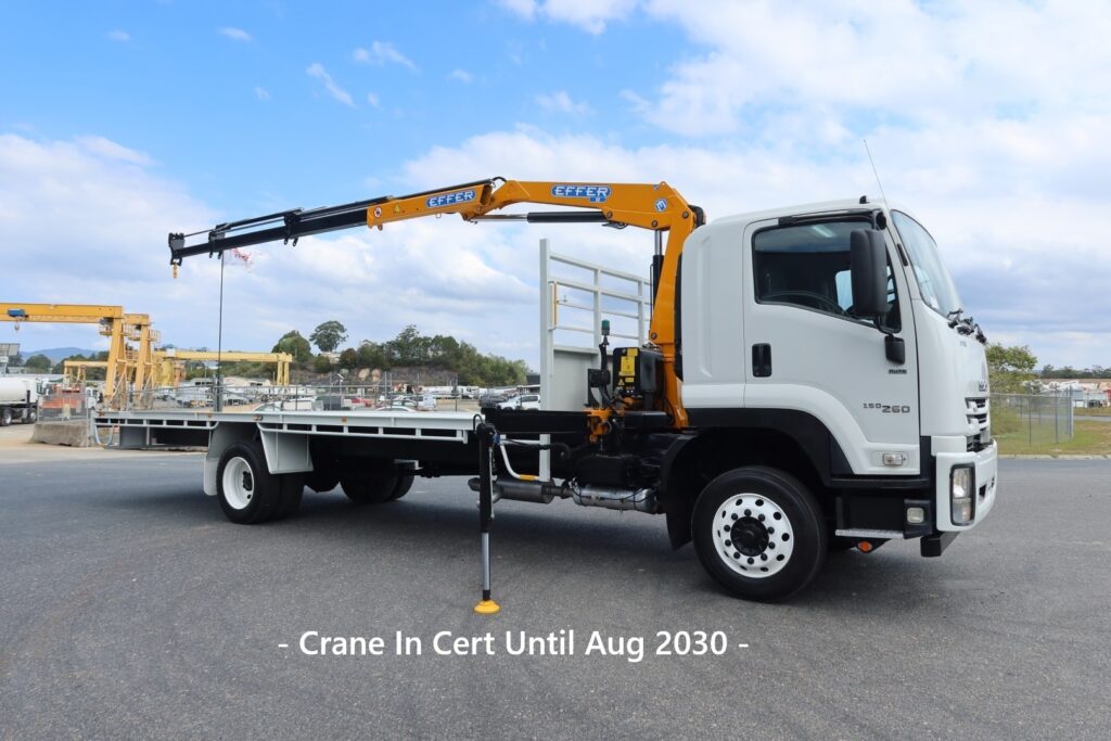 2017 Isuzu FTR 150-260 Auto – CRANE TRUCK